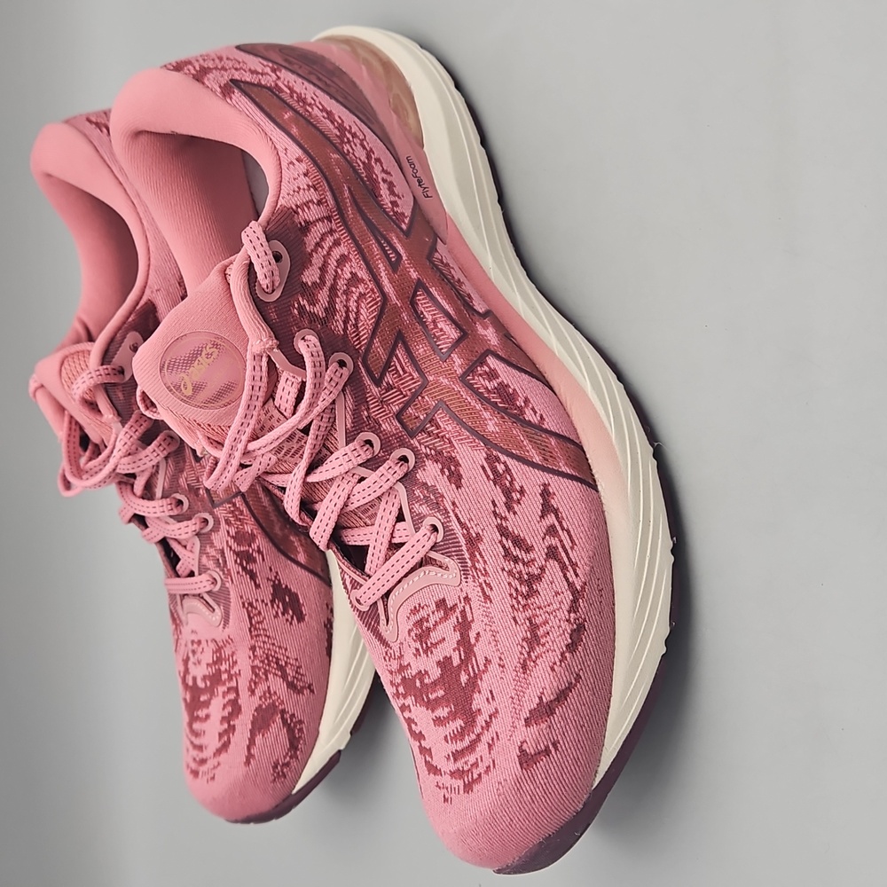 ASICS Women's Gel-Cumulus 23 Mesh Knit Running Shoes Size 9.5